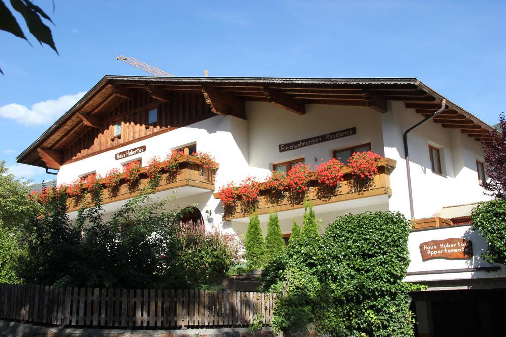 Aparthotel Garni Haus Hubertus มัลเลส เวนอสตา ภายนอก รูปภาพ